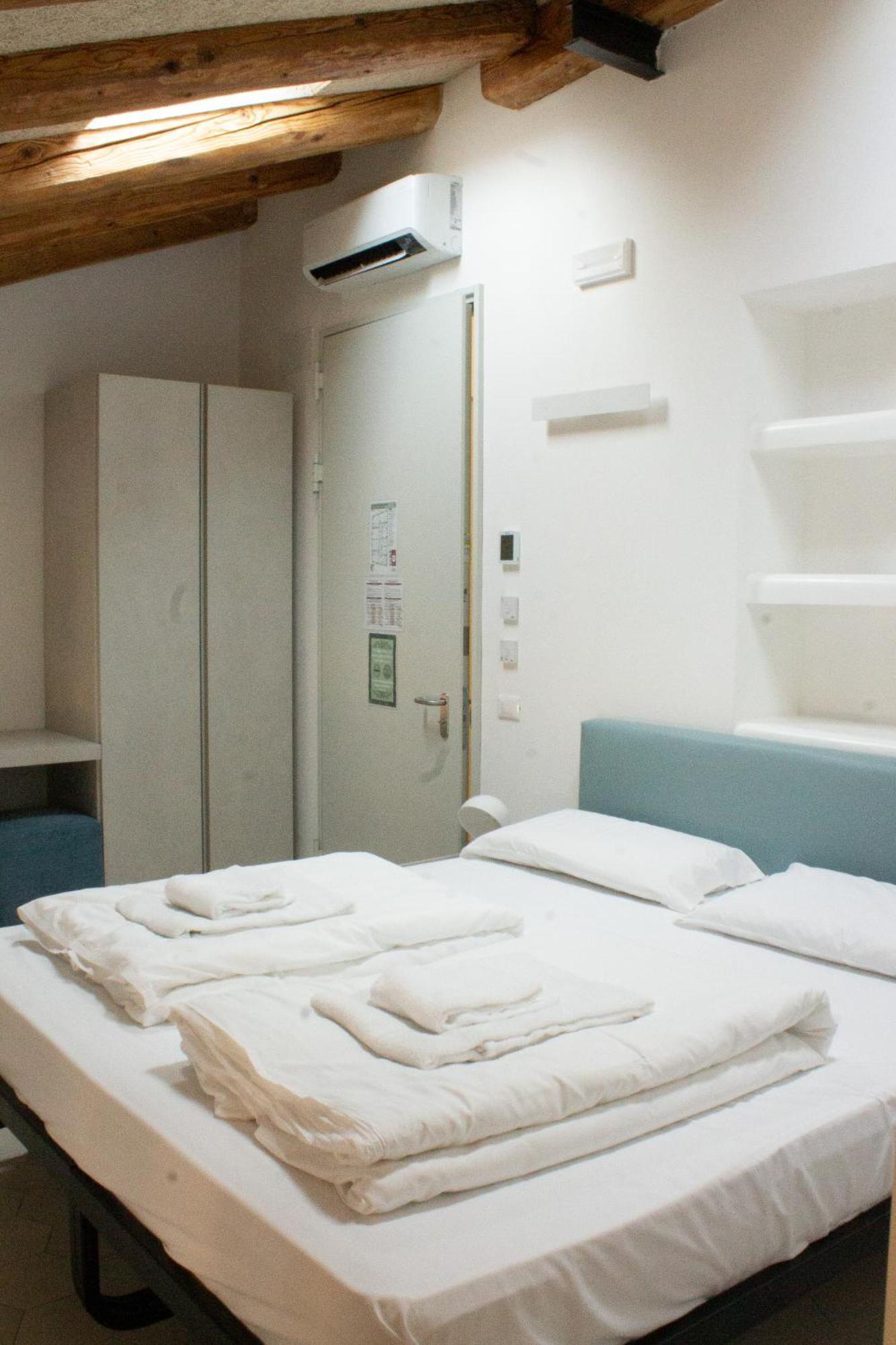Hostel Casali *